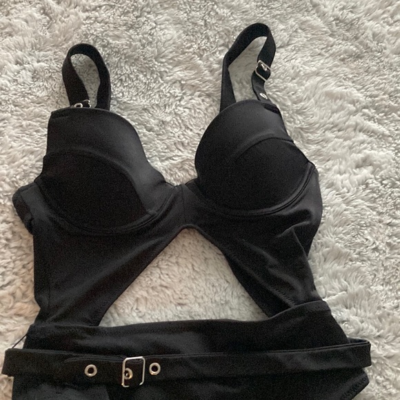 LaSenza bathing suite - Picture 3 of 6